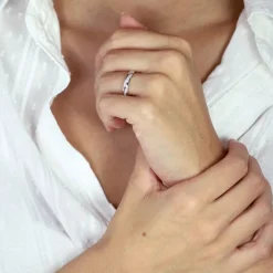 Bague Femme Alliance OR 750/1000 blanc et diamants