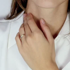 Bague Femme Entrelacée OR 750/1000 Jaune