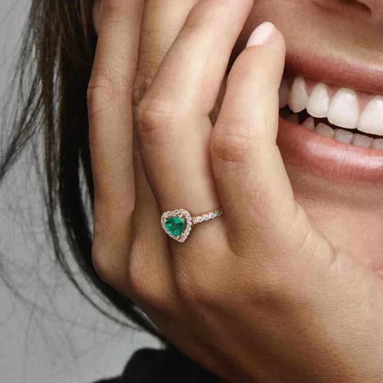 Bague Femme Pandora Timeless Cœur Surélevé vert Scintillant 188421C03