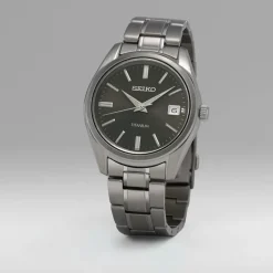 Montre Homme SEIKO CLASSIQUE NOIR Titane